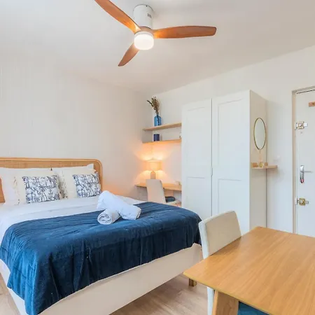 Equipped - Near Train Stations Lila