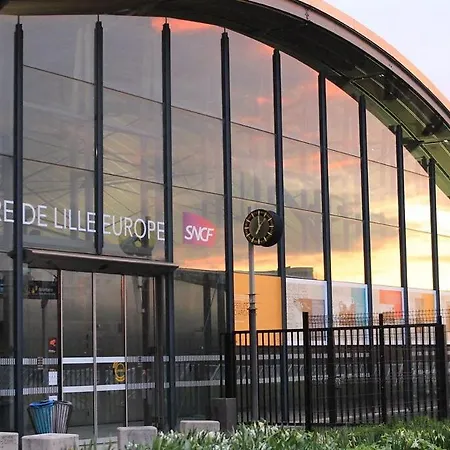 Equipped - Near Train Stations Apartamento *