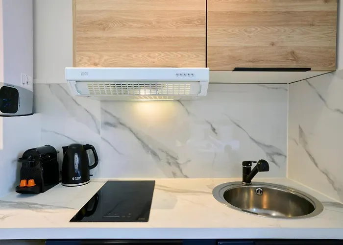 Equipped - Near Train Stations Lille